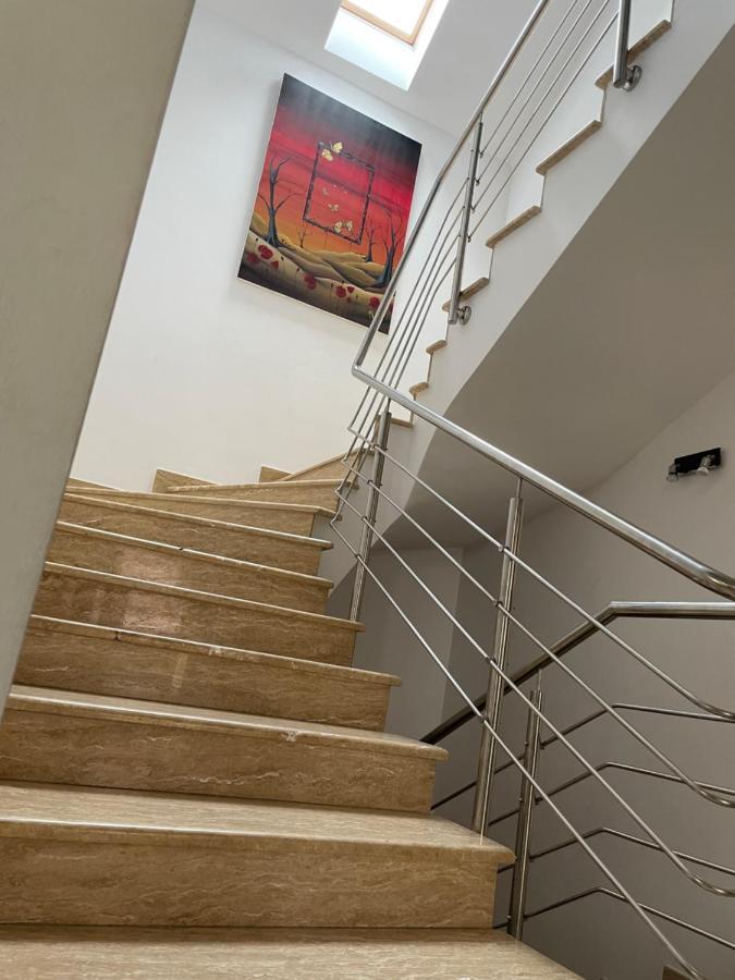 Vila Man Hotel Sovata Buitenkant foto
